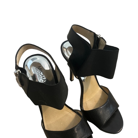 Michael Kors shoes - Picture 3 of 6